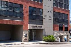 427 Aberdeen Avenue Unit# 104  Hamilton, ON L8P 2S4