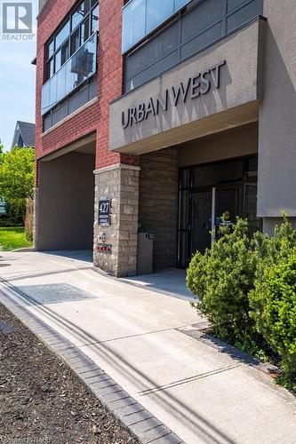 427 Aberdeen Avenue Unit# 104, Hamilton, ON - Outdoor