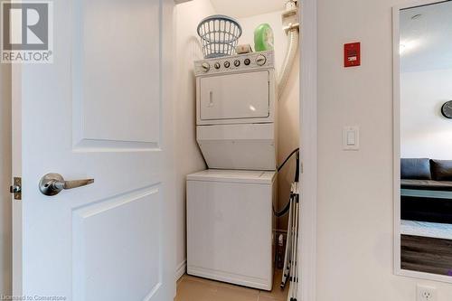 95 Wilson Street W Unit# 204, Ancaster, ON - Indoor Photo Showing Laundry Room