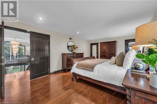 200 Green Mountain Road E, Stoney Creek, ON - Indoor Photo Showing Bedroom