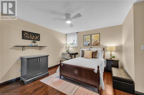 200 Green Mountain Road E, Stoney Creek, ON - Indoor Photo Showing Bedroom