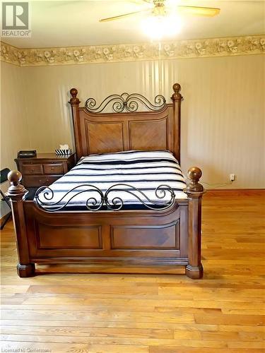 43670 Sider Road, Wainfleet, ON - Indoor Photo Showing Bedroom