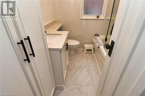 Lower level Bathroom - 185 Fairleigh Avenue S, Hamilton, ON - Indoor Photo Showing Bathroom