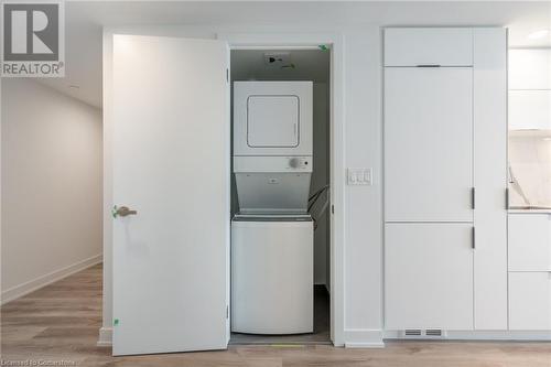 370 Martha Street Unit# 309, Burlington, ON - Indoor Photo Showing Laundry Room