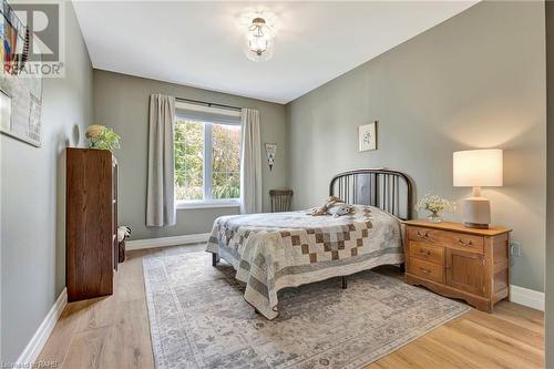 7 East Street, Port Dover, ON - Indoor Photo Showing Bedroom