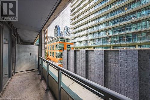 45 Charles Street E Unit# 605, Toronto, ON - Outdoor