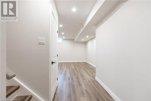 28 Columbus Gate, Stoney Creek, ON - Indoor Photo Showing Other Room