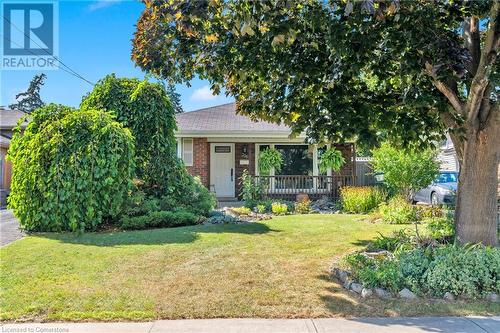 206 Kings Forest Drive, Hamilton, ON - Outdoor