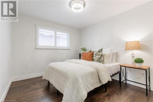 1223 Dunsmure Road, Hamilton, ON - Indoor Photo Showing Bedroom