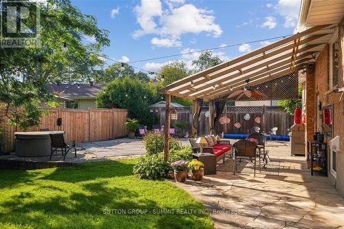 486 Lees Lane, Oakville, ON - Outdoor With Deck Patio Veranda