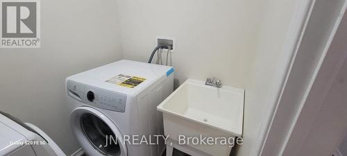 Upper - 21 Baffin Crescent, Brampton, ON - Indoor Photo Showing Laundry Room