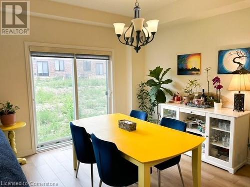 70 Genoa Drive, Hamilton, ON - Indoor Photo Showing Dining Room