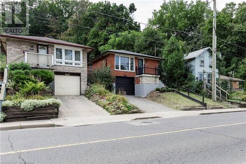 256 Charlton Avenue E, Hamilton, ON - Outdoor