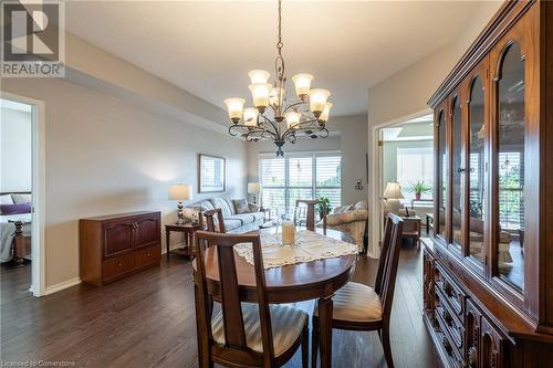 2075 Amherst Heights Drive Unit# 208, Burlington, ON - Indoor Photo Showing Dining Room