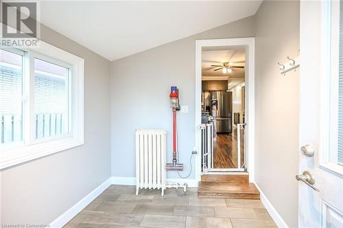 47 Glassco Avenue S, Hamilton, ON - Indoor Photo Showing Other Room