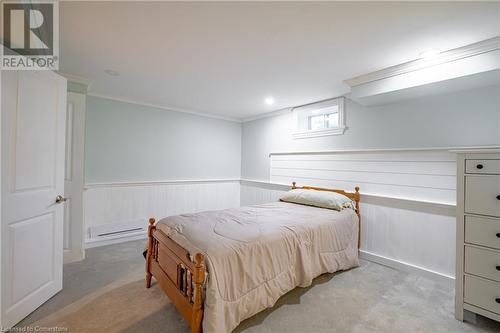 111 Riverdale Drive, St. Catharines, ON - Indoor Photo Showing Bedroom