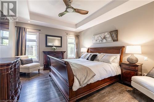 11 Ellington Place, Brantford, ON - Indoor Photo Showing Bedroom