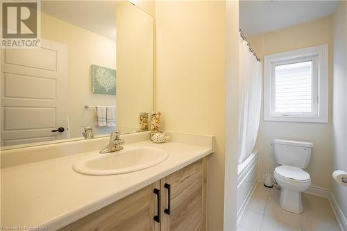 71 Vanilla Trail, Thorold, ON - Indoor Photo Showing Bathroom