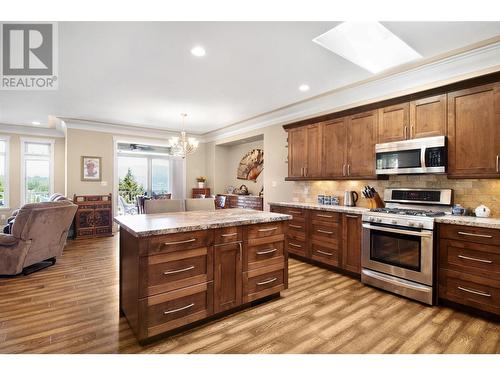 2592 Alpen Paradies Road Unit# 7, Blind Bay, BC - Indoor Photo Showing Kitchen With Upgraded Kitchen