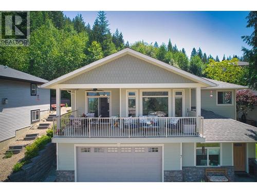 2592 Alpen Paradies Road Unit# 7, Blind Bay, BC - Outdoor With Deck Patio Veranda