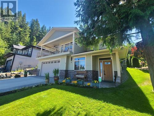 2592 Alpen Paradies Road Unit# 7, Blind Bay, BC - Outdoor With Deck Patio Veranda