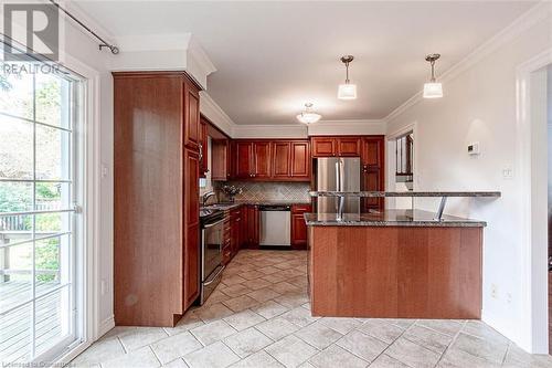 1232 Oxlow Drive, Oakville, ON - Indoor Photo Showing Kitchen With Stainless Steel Kitchen