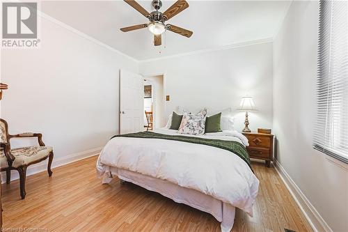 114 Glencarry Avenue S, Hamilton, ON - Indoor Photo Showing Bedroom