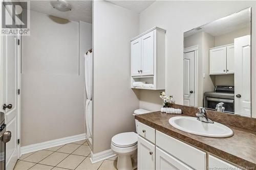 939 Muirfield Drive, Moncton, NB - Indoor Photo Showing Bathroom