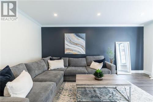 2214 Melissa Crescent, Burlington, ON - Indoor Photo Showing Living Room