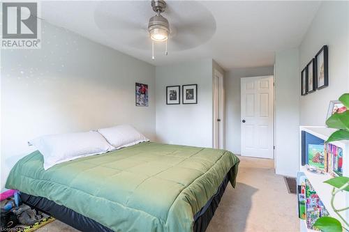 2214 Melissa Crescent, Burlington, ON - Indoor Photo Showing Bedroom