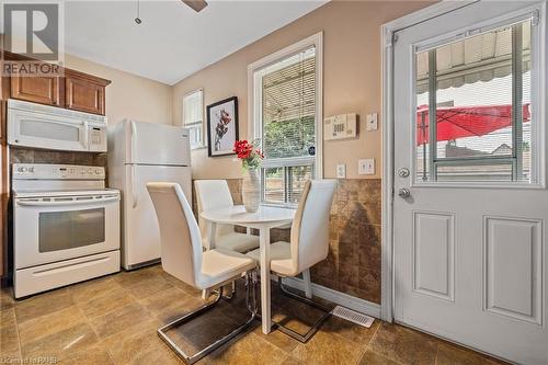 89 Belview Avenue, Hamilton, ON - Indoor Photo Showing Kitchen