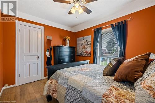 89 Belview Avenue, Hamilton, ON - Indoor Photo Showing Bedroom