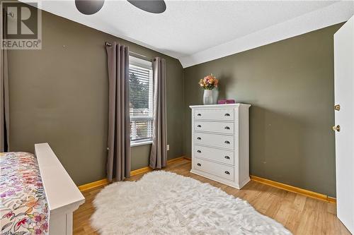 89 Belview Avenue, Hamilton, ON - Indoor Photo Showing Bedroom