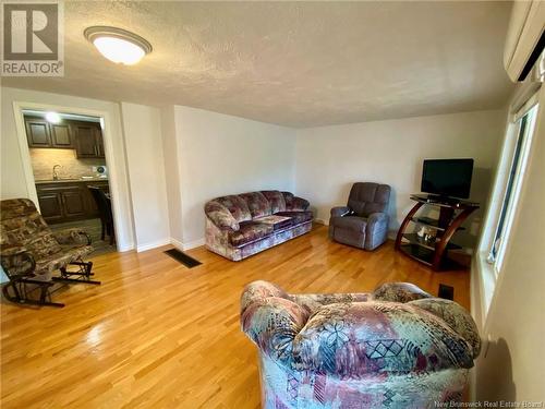 1 De L'Aboiteau, Cap-Pelé, NB - Indoor Photo Showing Living Room