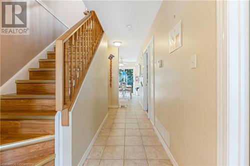 139 Whitney Avenue, Hamilton, ON - Indoor Photo Showing Other Room