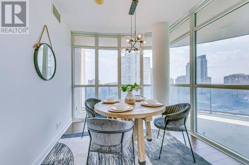 1506 - 70 Absolute Avenue, Mississauga (City Centre), ON - Indoor Photo Showing Dining Room