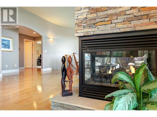 313 Tanager Drive, Kelowna, BC - Indoor With Fireplace