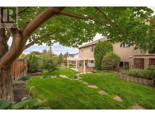 313 Tanager Drive, Kelowna, BC - Outdoor With Deck Patio Veranda With Backyard