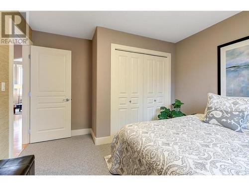 313 Tanager Drive, Kelowna, BC - Indoor Photo Showing Bedroom