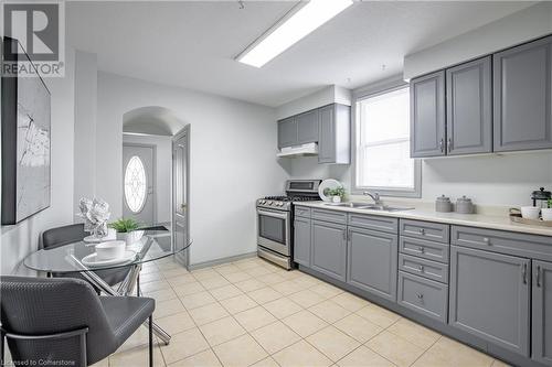 248 Fruitland Road, Stoney Creek, ON - Indoor Photo Showing Other Room