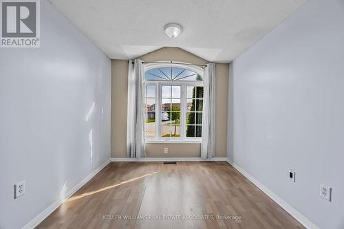 22 Weymouth Road, Barrie, ON - Indoor Photo Showing Other Room