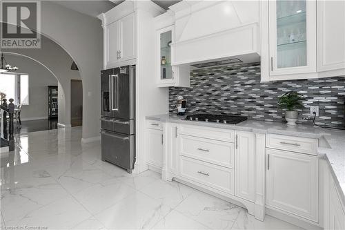 97 Old Chicopee Drive, Kitchener, ON - Indoor Photo Showing Kitchen With Upgraded Kitchen