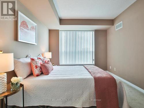 401 - 4879 Kimbermount Avenue, Mississauga, ON - Indoor Photo Showing Bedroom