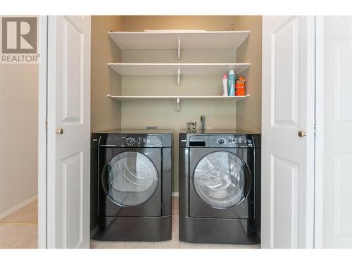 402 Rene Avenue Unit# 101, Penticton, BC - Indoor Photo Showing Laundry Room