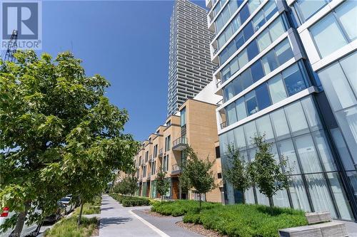 7 Buttermill Avenue Unit# Th23, Vaughan, ON - Outdoor