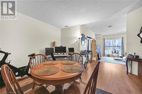 135 James Street S Unit# 915, Hamilton, ON - Indoor Photo Showing Dining Room