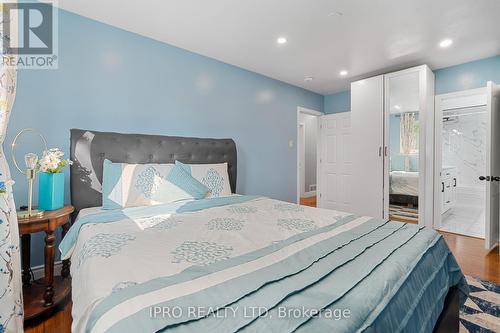 58 Doncaster Drive, Brampton (Southgate), ON - Indoor Photo Showing Bedroom