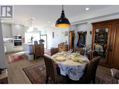 101 985 Patricia Boulevard, Prince George, BC - Indoor Photo Showing Dining Room