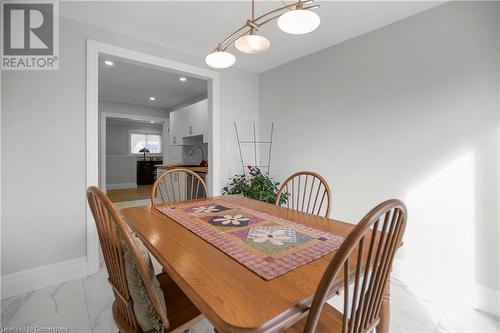 14 Lakeview Avenue, Grimsby, ON - Indoor Photo Showing Dining Room