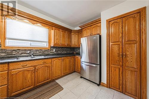 85 Bow Valley Drive, Hamilton, ON - Indoor Photo Showing Kitchen With Double Sink